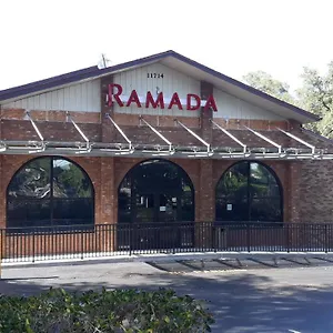 Ramada By Wyndham Temple Terrace/tampa North 3* Tampa